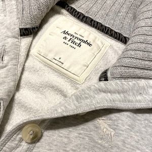 Abercrombie & Fitch Gray Jacket Size M